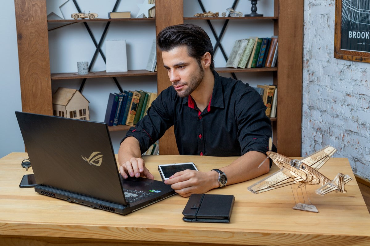 Speedfighter. Airplane mechanical 3D puzzle